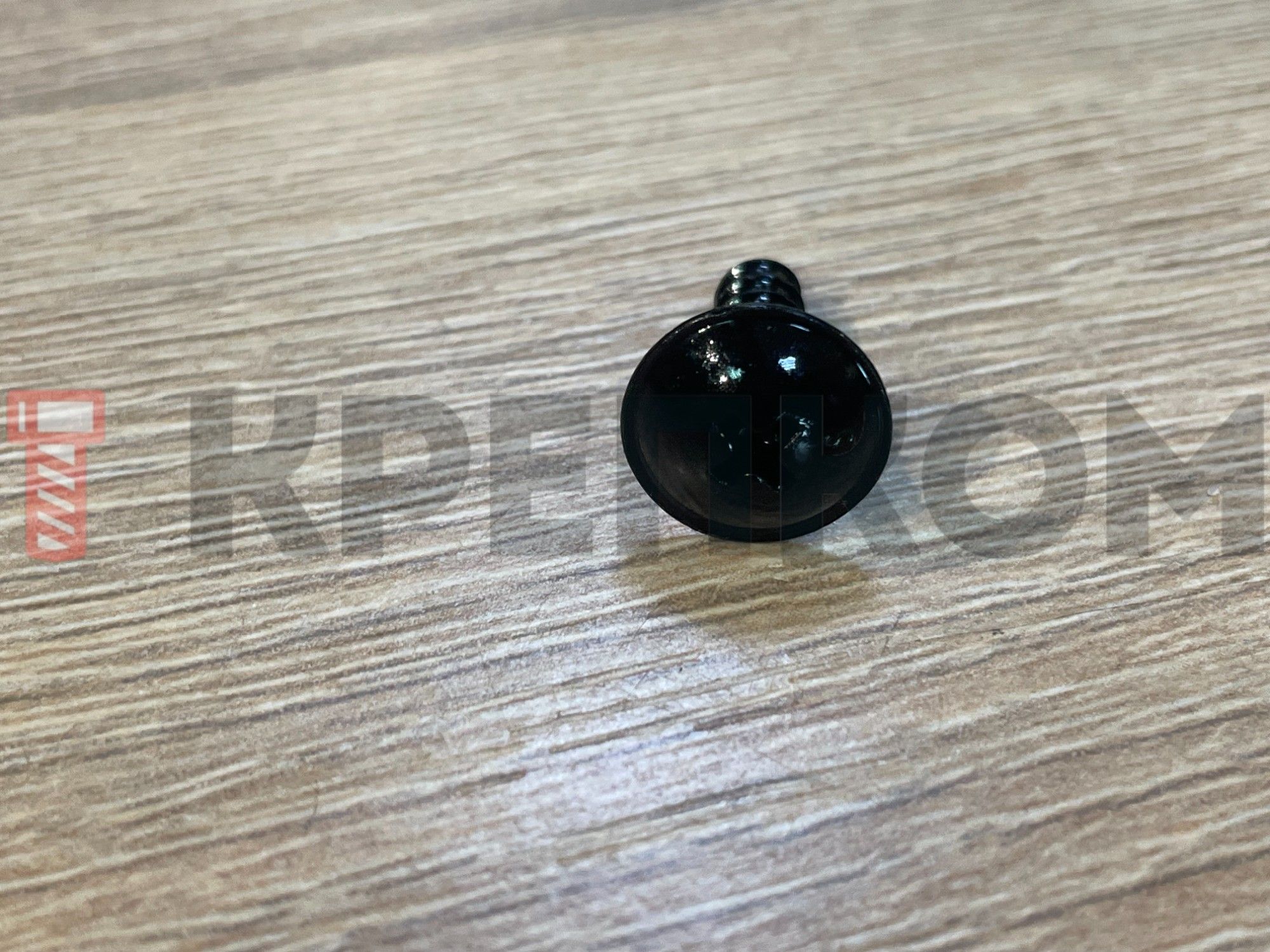 Саморез автомобильный 5х20 мм с фланцем К2231 - фото