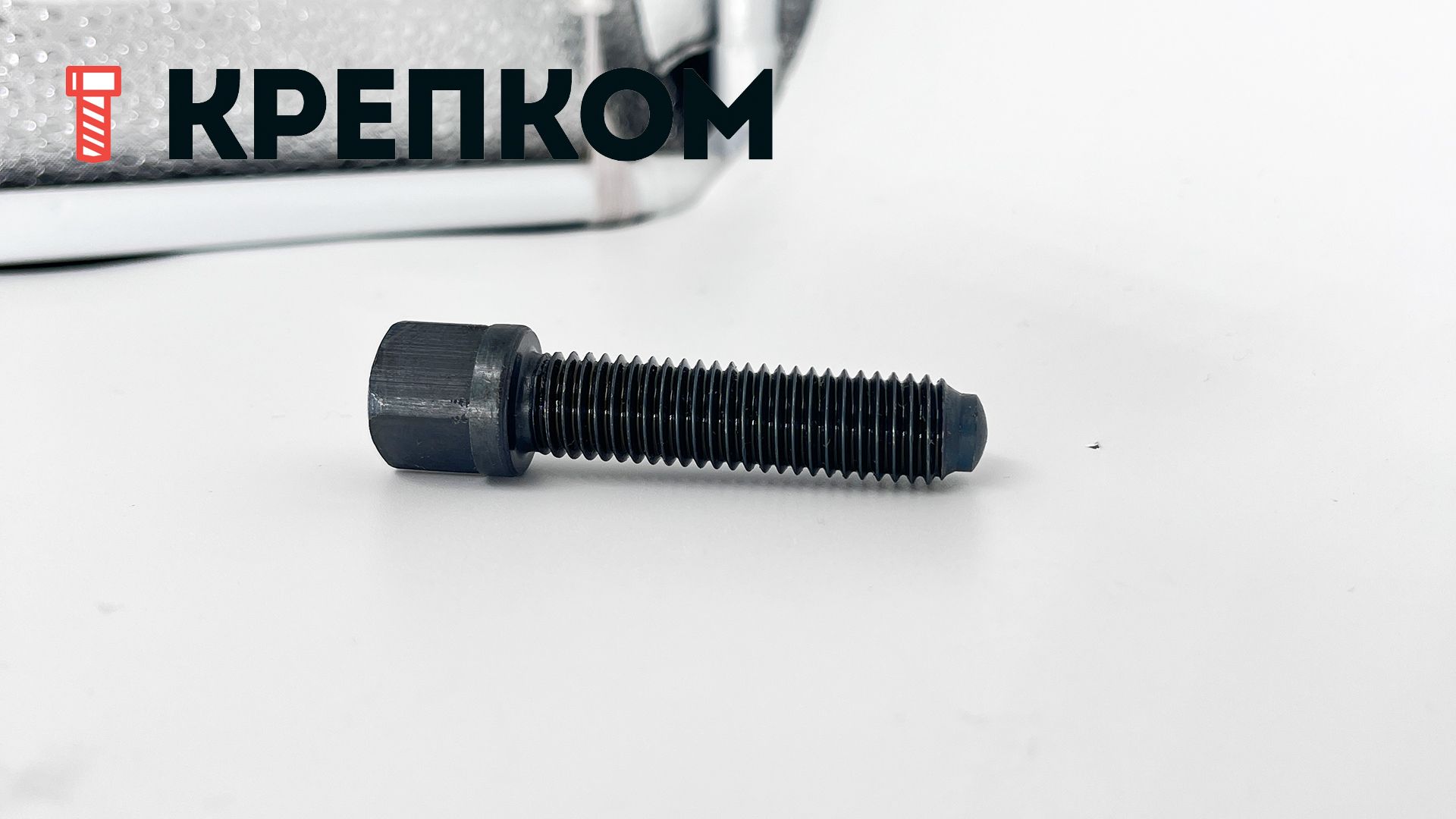 Винт с квадратной головкой DIN 480, класс прочности 10.9, сталь без покрытия - фото