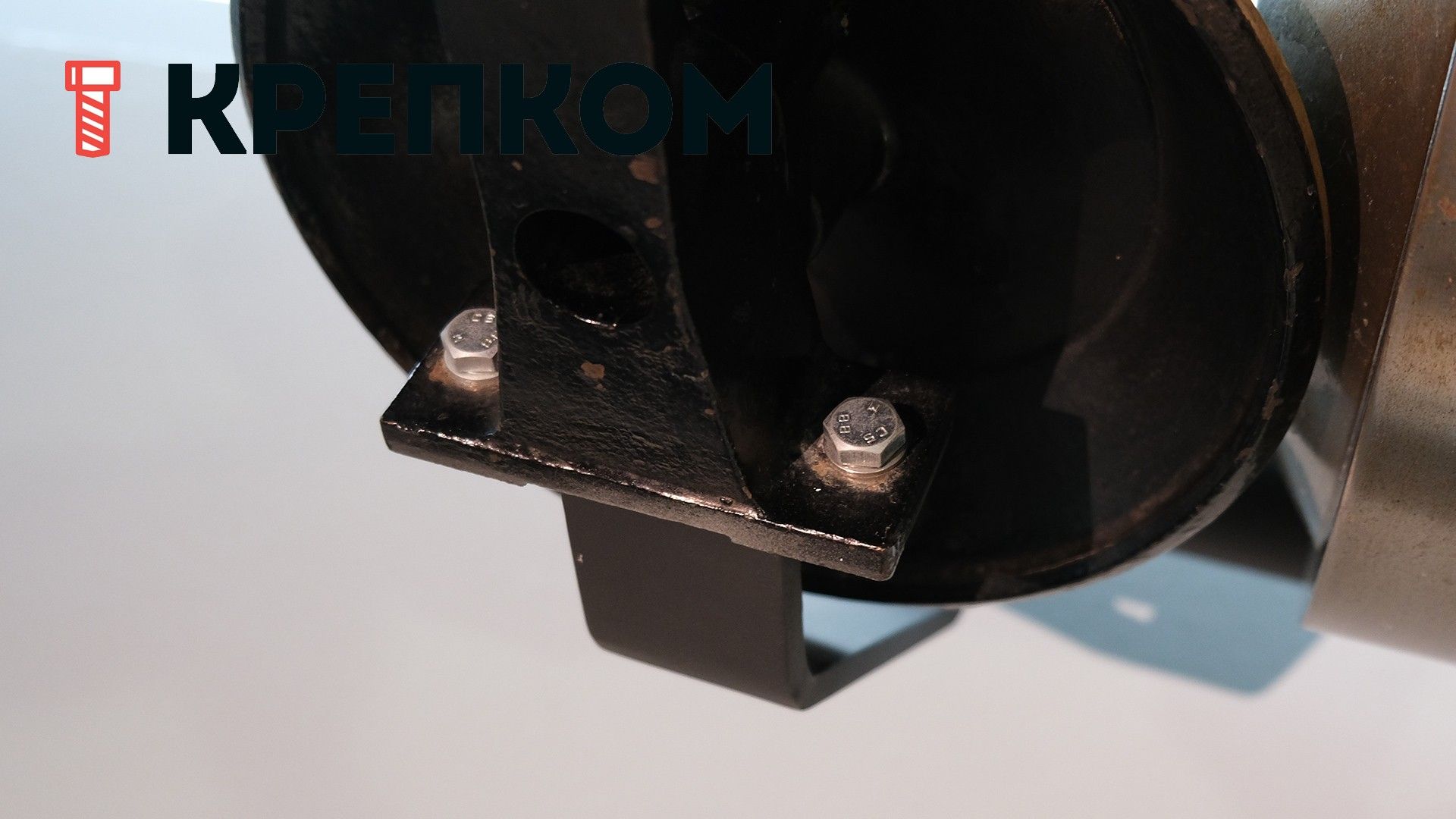 Болт шестигранный ГОСТ 7805-70, класс прочности 8.8, сталь 35, оцинкованная сталь - фото