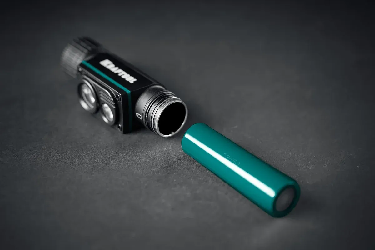 Фонарь налобный/ручной аккумуляторный 1000 лм, 4 режима, 2200мАч KH-7 Kraftool 56450 - фото