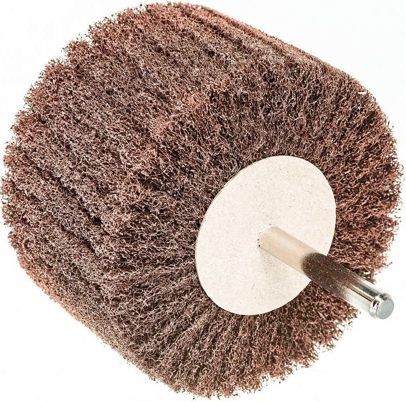 Круг лепестковый радиальный нетканая основа на шпильке 6 мм Messer - фото