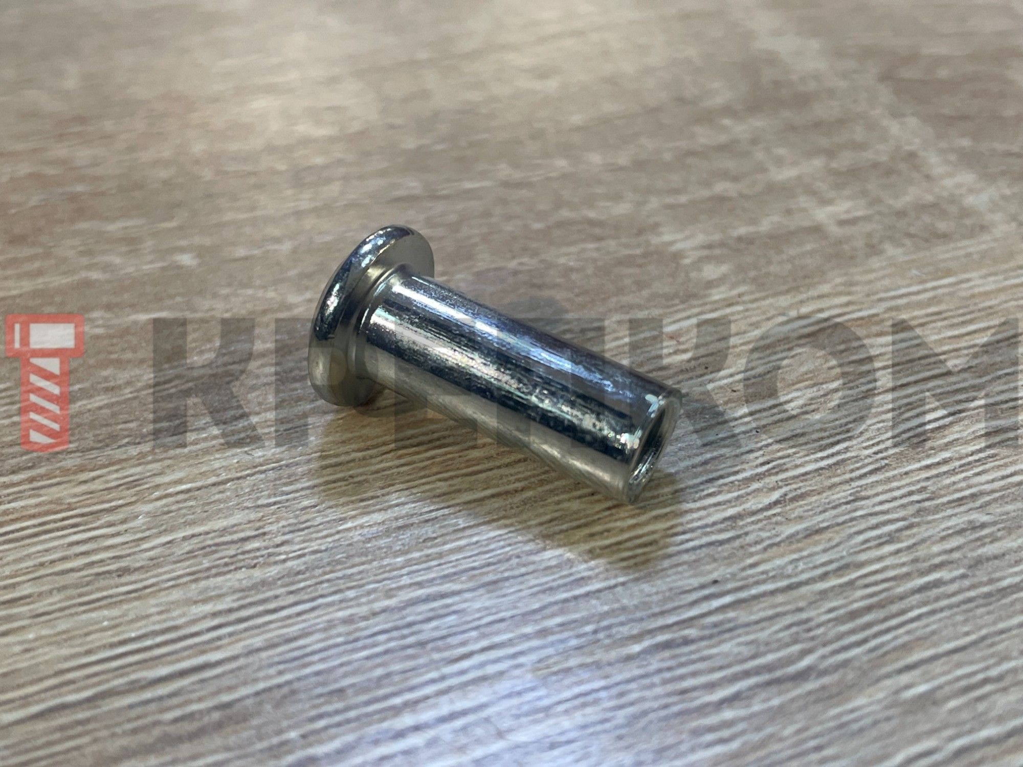 Гайка Эриксона вн/ш плоск. M 6 x 20 x 13 608 A6 оцинк - фото