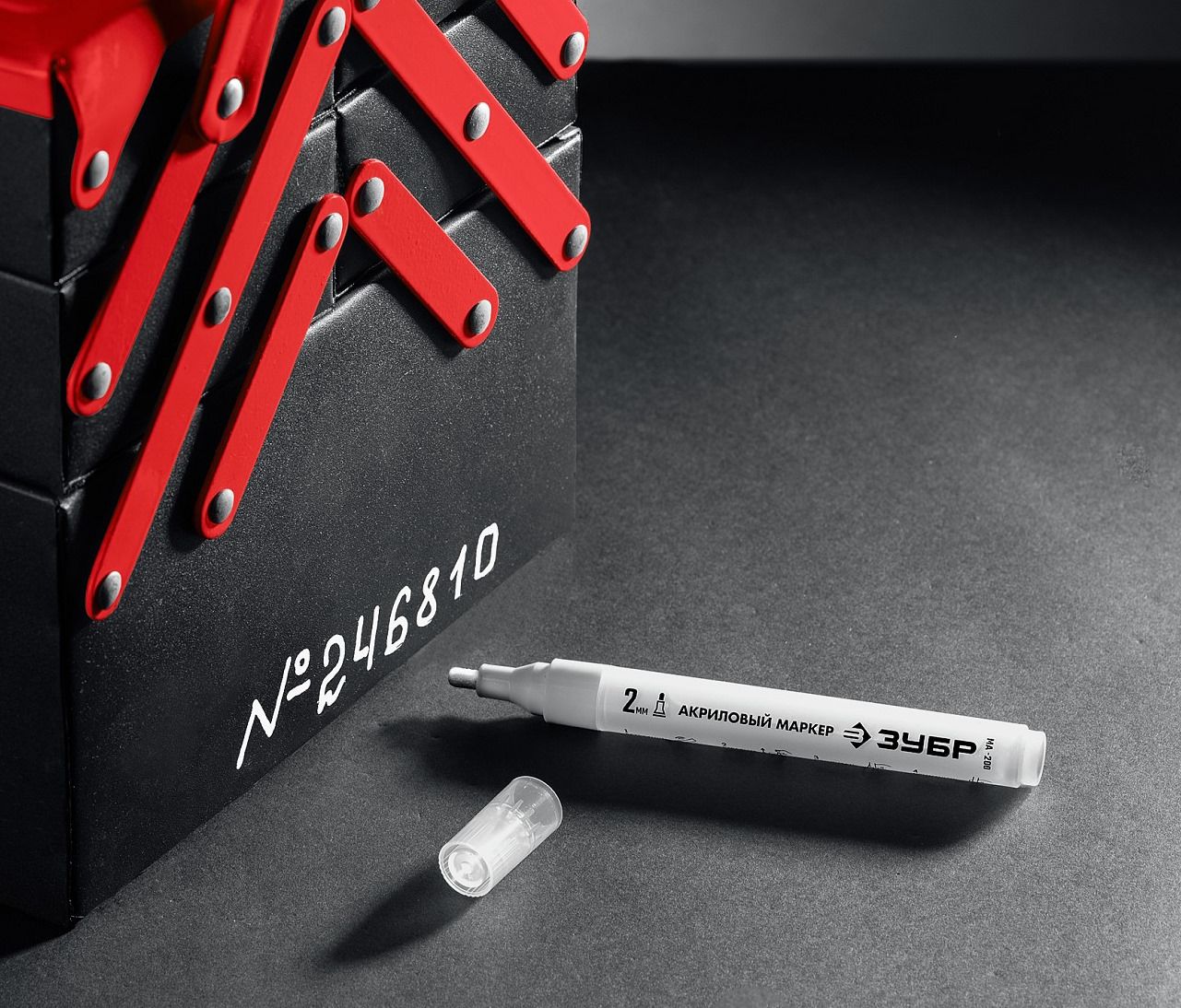 Маркер акриловый 2-4 мм белый ЗУБР МА-200 06337-8 - фото