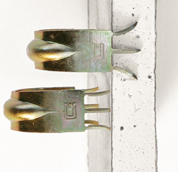 Скоба вставная U-образная для труб Schnabl CF C-Fix, хромированная сталь - фото