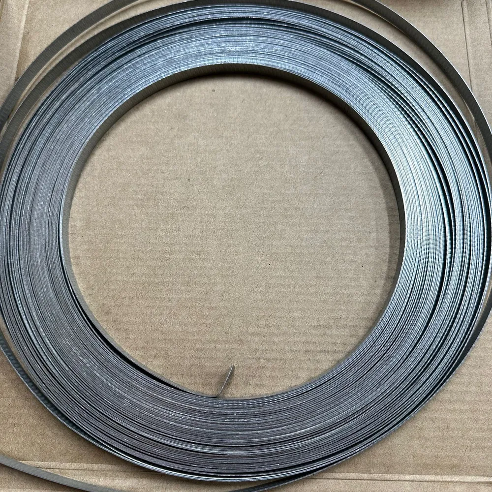 Хомут ленточный червячный 30 м/9 мм NA001994, оцинкованная сталь - фото