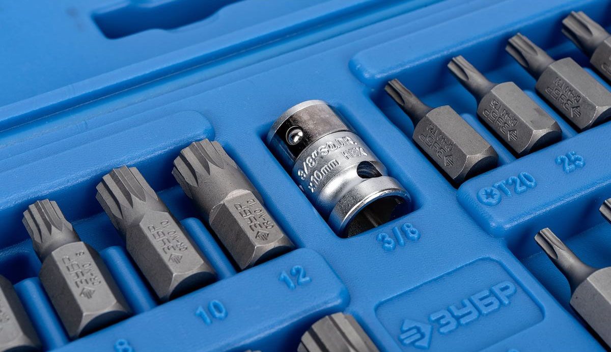 Набор бит усиленных в пластиковом боксе HEX, TORX, SPLINE ЗУБР 2653-H40_z01, CR-Mo, 40 предметов - фото