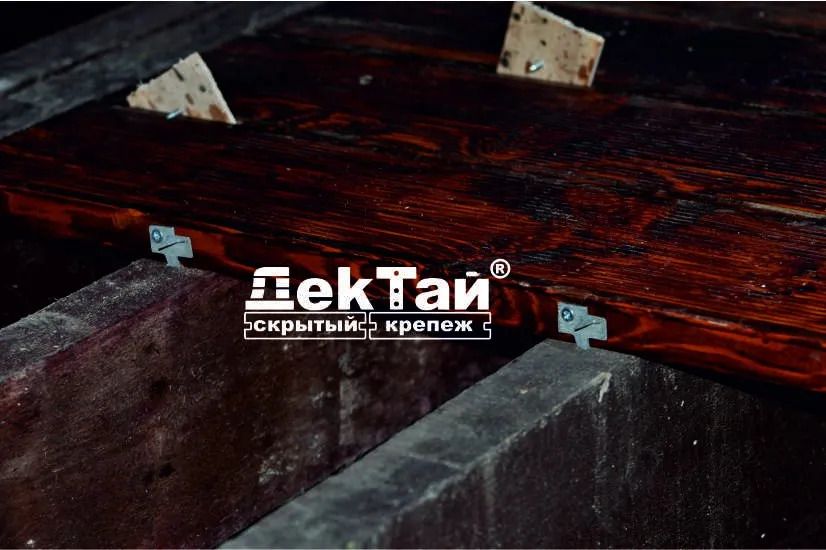 Ключ террасный КТЦ с шурупом ШУЦ 4х25 ДекТай, горячеоцинкованная сталь - фото