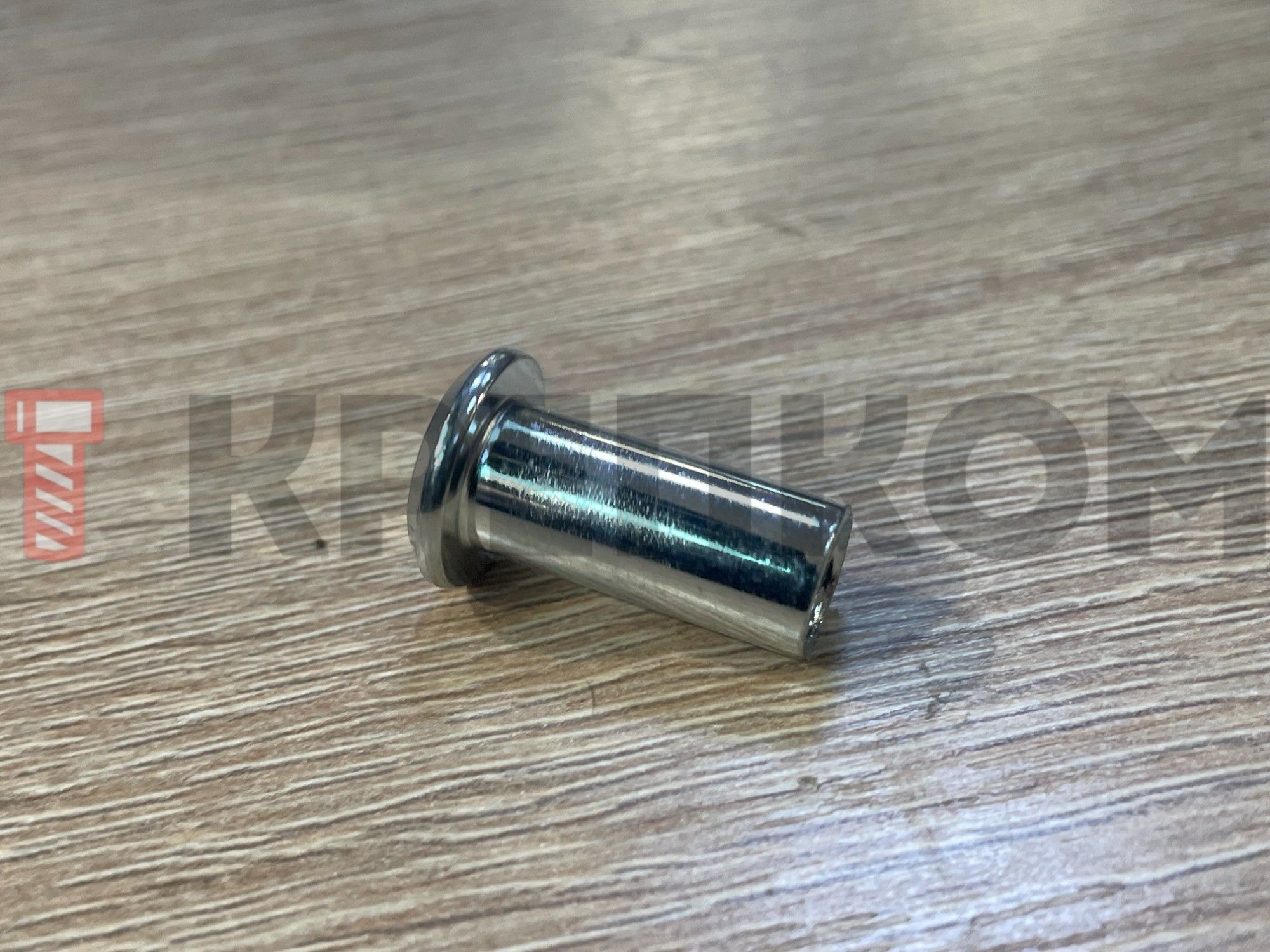 Гайка Эриксона вн/ш плоск. M 8 x 22 x 16 593 A6 оцинк - фото