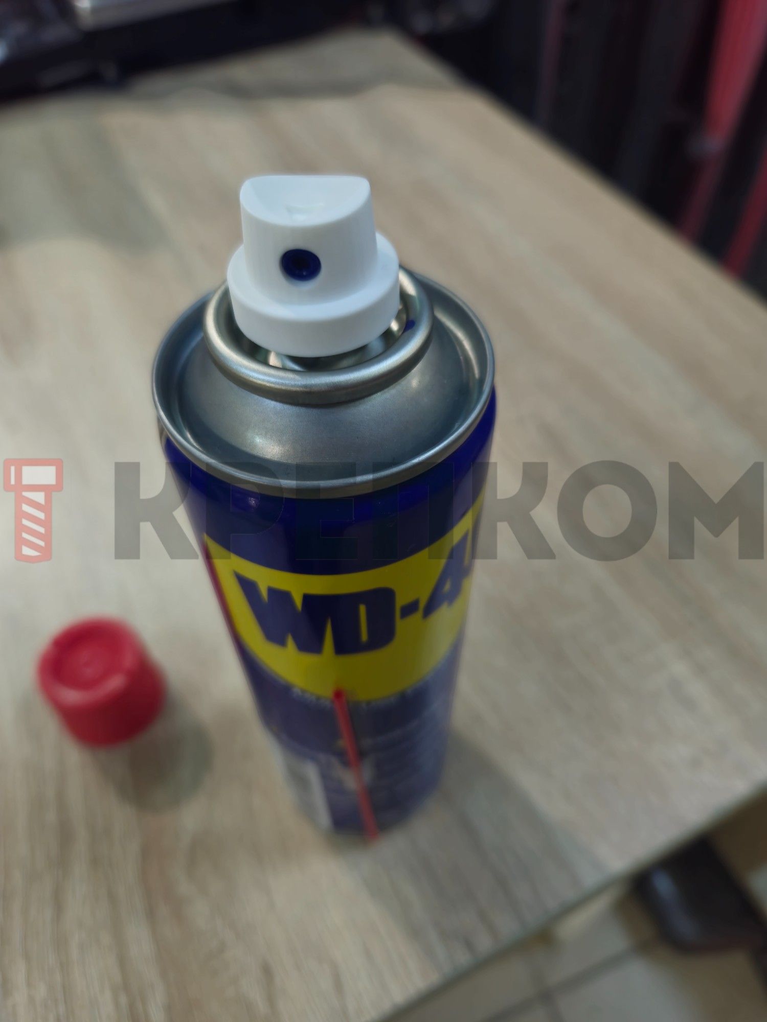 Универсальная смазка WD-40 - 250 мл - фото