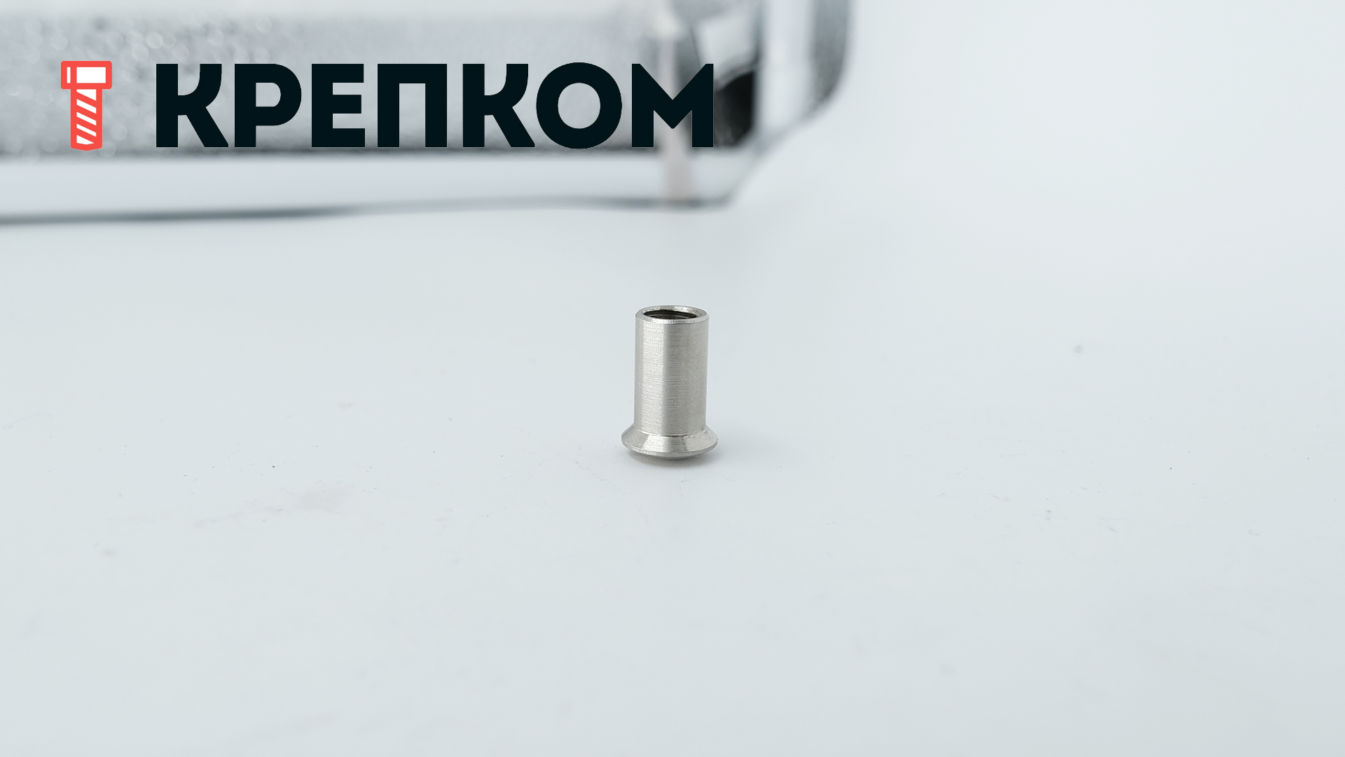 Гайка Эриксона М6х15 с полупотайной головкой и прямым шлицем арт 9061, нержавеющая сталь А4 - фото