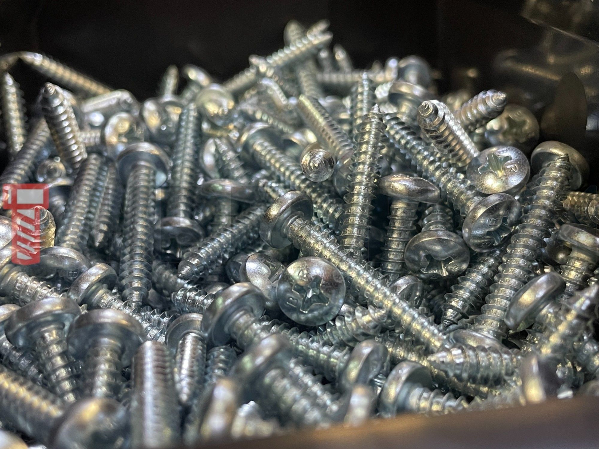 Саморез с полукруглой головкой 4,8х32 DIN 7981 (ISO 7049) форма C, оцинкованный - фото