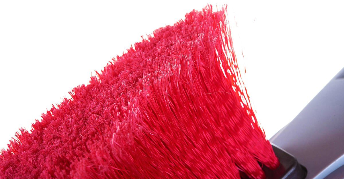 Щетка-сметка автомобильная 540 мм со скребком ЗУБР 61065-055 - фото