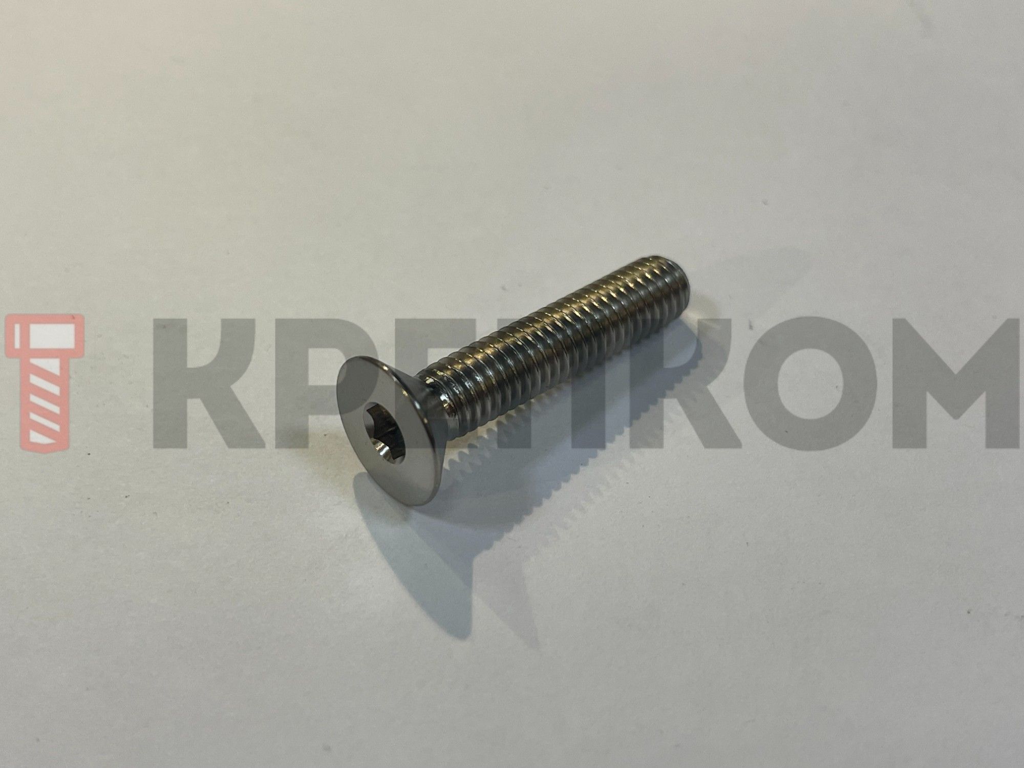 Винт с потайной головкой и внутренним шестигранником ~DIN 7991, титан Gr5 - фото