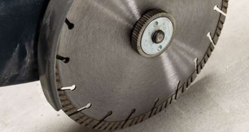 Диск отрезной 125х22,23х1,8 мм с турбосегментами для бетона и кладки Heller 29947 - фото