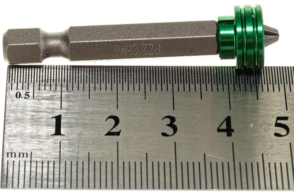 Бита с магнитным держателем-ограничителем 50 мм, PZ2 Magnet-X Kraftool 26129-2-50-1, хромомолибденовая сталь - фото