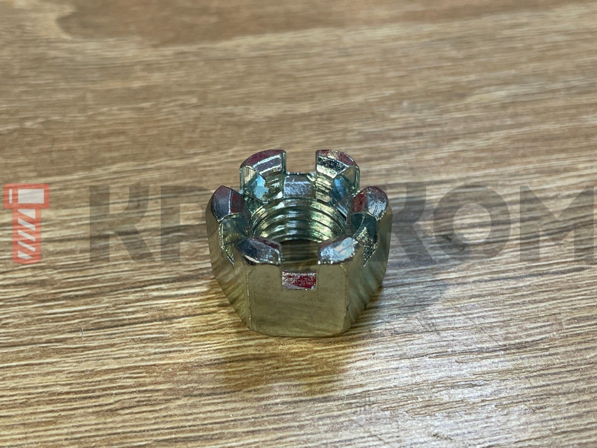 Гайка корончатая (прорезная) DIN 935, класс прочности 6, оцинкованная сталь - фото