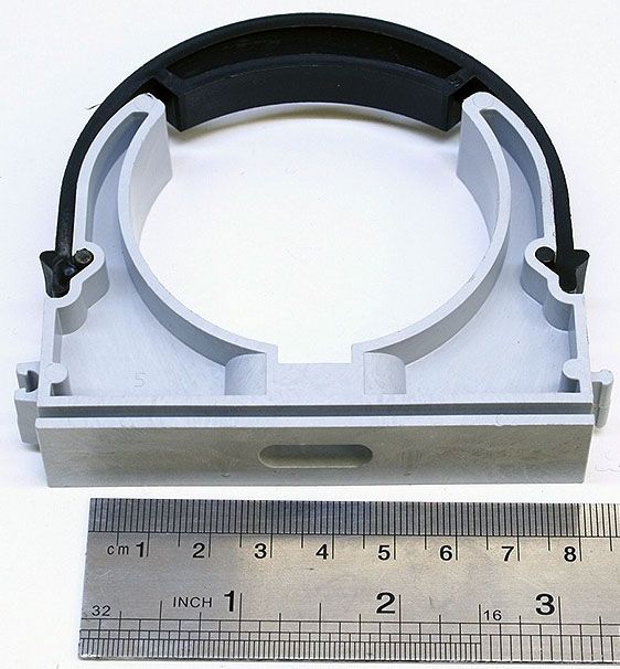 Клипса для труб 50 мм с фиксатором 3673, полипропилен - фото