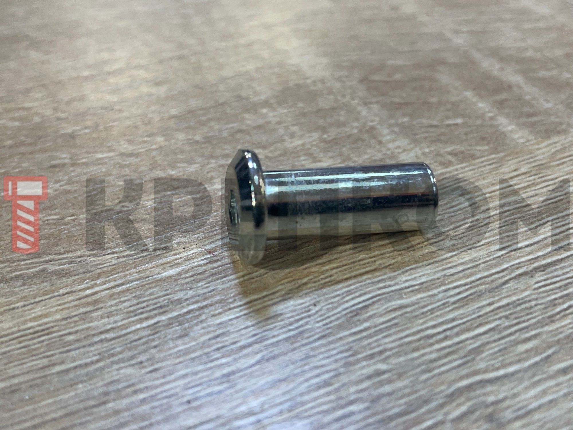 Гайка Эриксона вн/ш плоск. M 6 x 20 x 13 608 A6 оцинк - фото