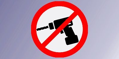 Монтаж без сверления: как выбрать адгезивы, липучки, магниты