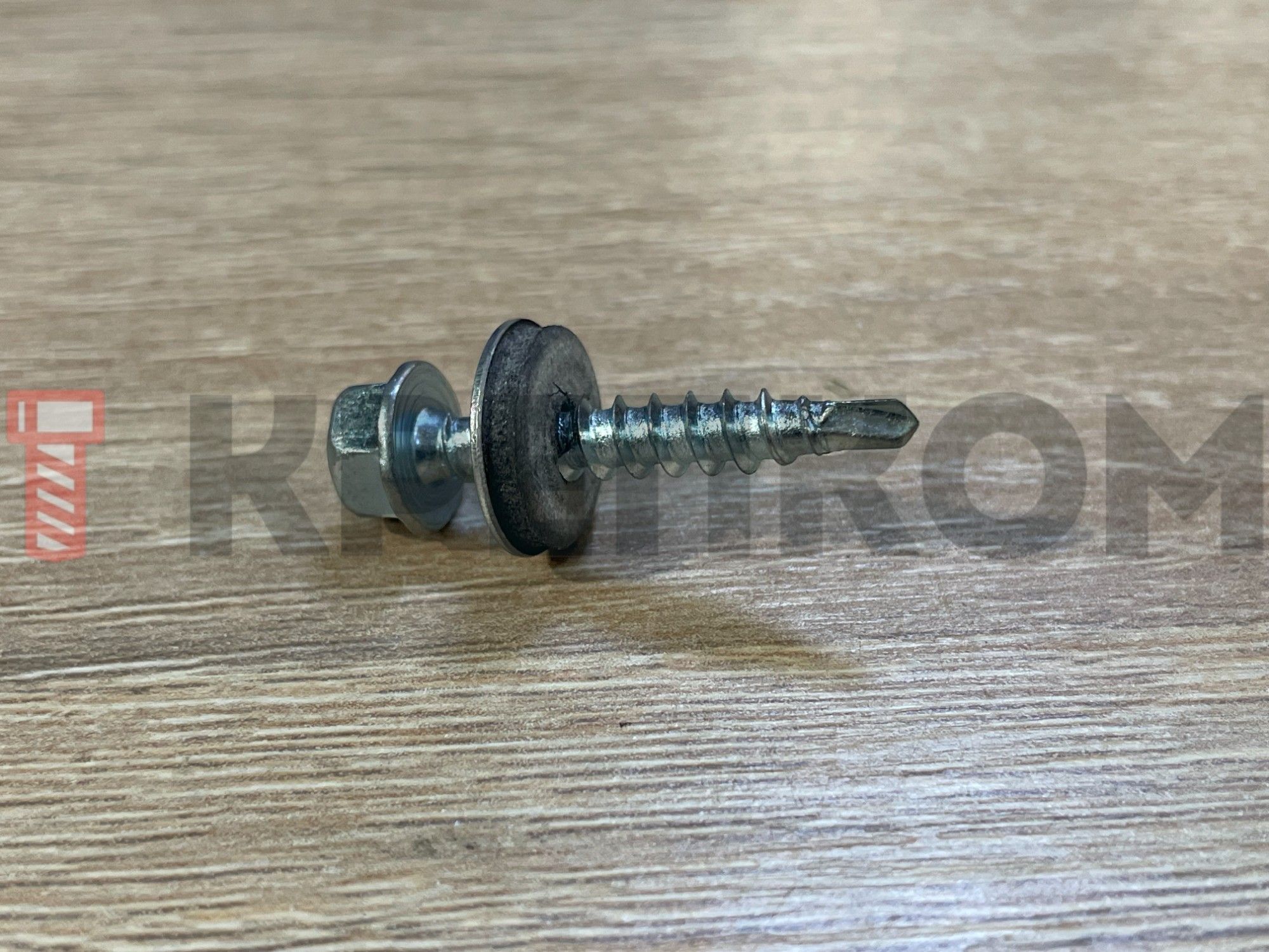 Саморез кровельный 4,8х29 мм со сверлом №1 и шайбой EPDM Daxmer 312589, оцинкованная сталь - фото