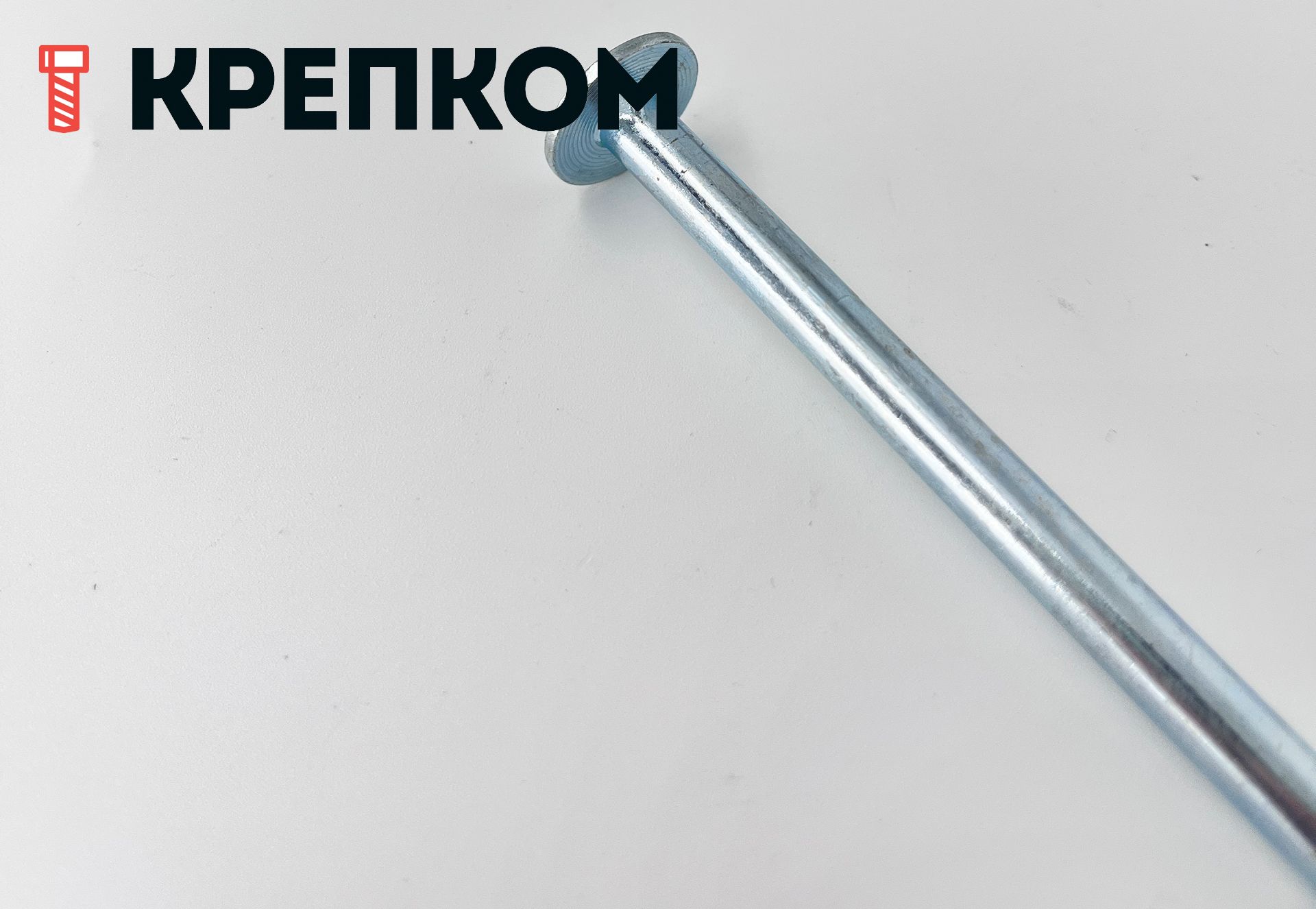 Болт мебельный с полукруглой головкой и усом DIN 607, оцинкованная сталь - фото