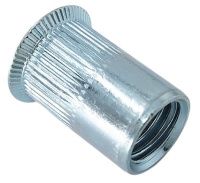 Резьбовая заклепка М5 с потайным бортиком и насечкой, сталь