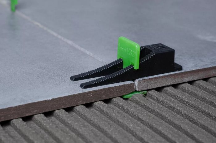 Клин 3D+ 0,8-2 мм СВП (система выравнивания плитки), 50 шт  - фото