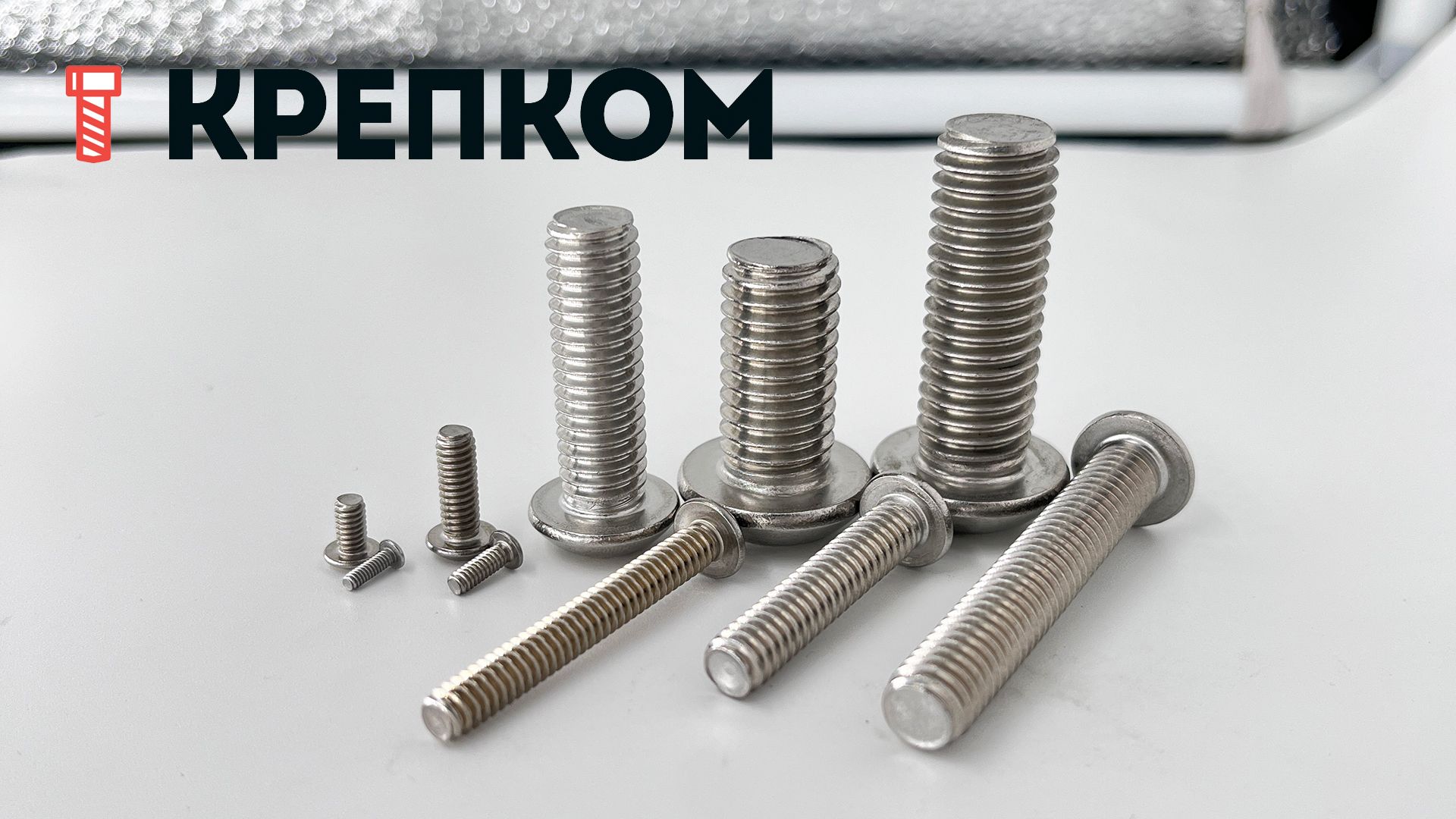 Винт с полукруглой головкой и внутренним шестигранником UNC  (аналог ISO 7380), нержавеющая сталь А2 - фото