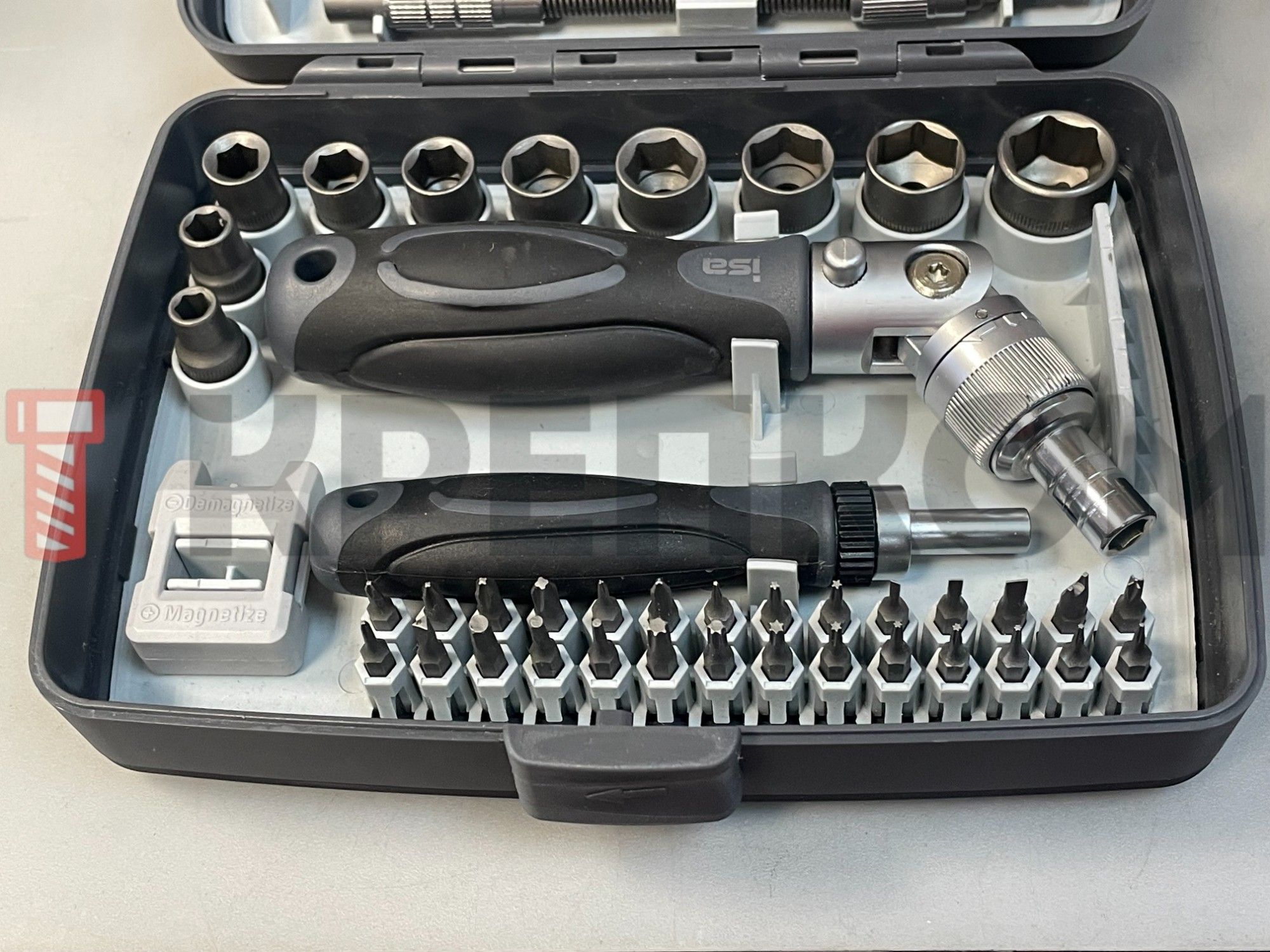 Набор инструментов mini 68 в 1 ISA T-68, IS611120 - фото
