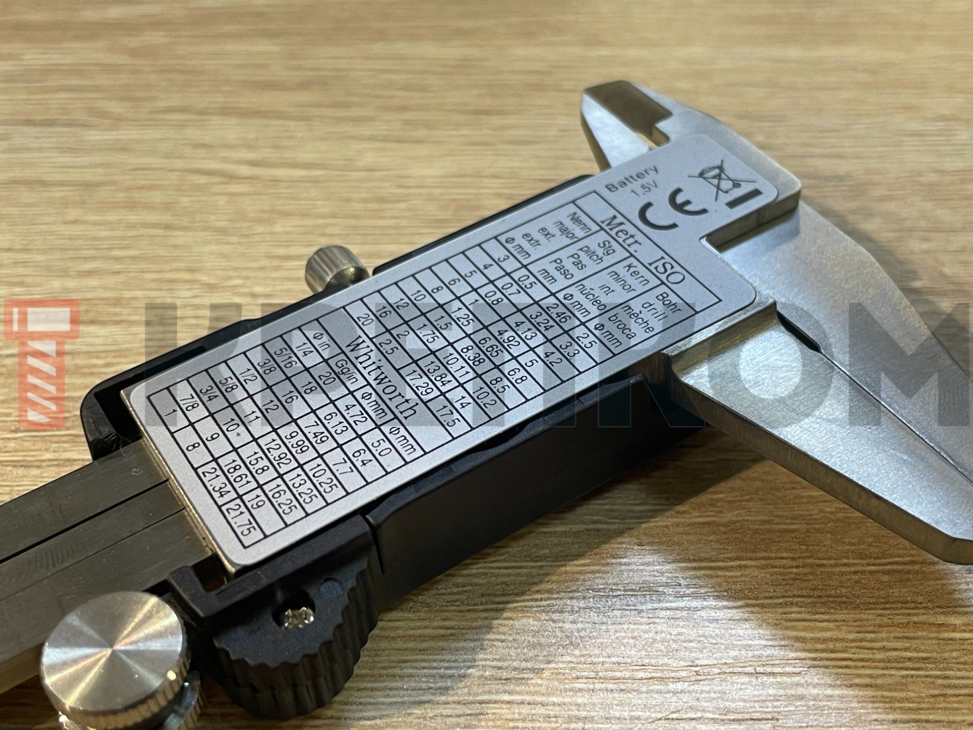 Штангенциркуль электронный ШЦЦ-1 0,01 мм DIN 862 Kinex 6040 - фото