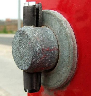 Пример использования разрезного штифта - фото