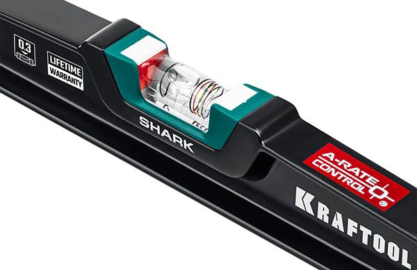 Уровень литой 600 мм с глазком a-rate control Shark Kraftool 34920-60