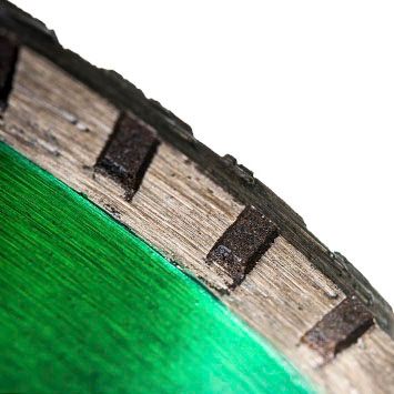 Диск алмазный турбо по бетону и кирпичу 125 мм, Messer-DIY 02.125.024 - режущая кромка