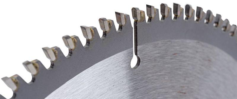 Диск пильный по алюминию Универсальный ЗУБР - рабочая часть