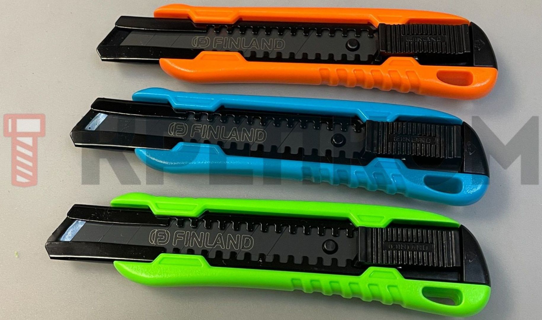 Нож строительный с лезвием 18 мм Finland - фото